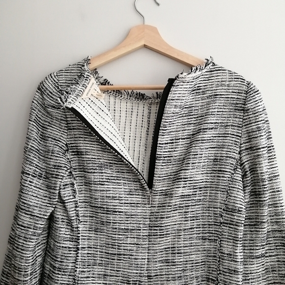 Rebecca Taylor Bouclé Tweed Top Fringe Hem Round Neck Heather Gray Blouse 6 - Picture 11 of 16